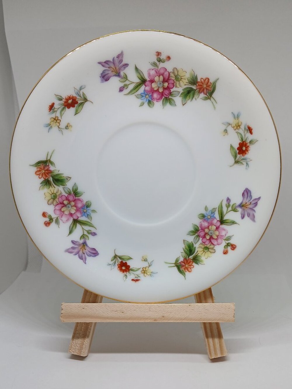 Vintage Antique PORCELAIN "Dresdania" floral pattern by Aladdin Fine China Plate